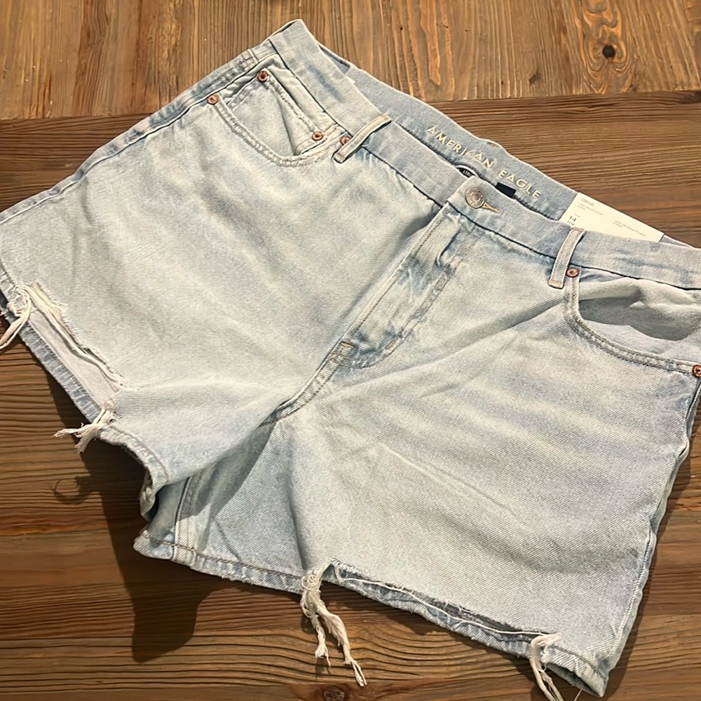 American Eagle Curvy Jean Shorts 14